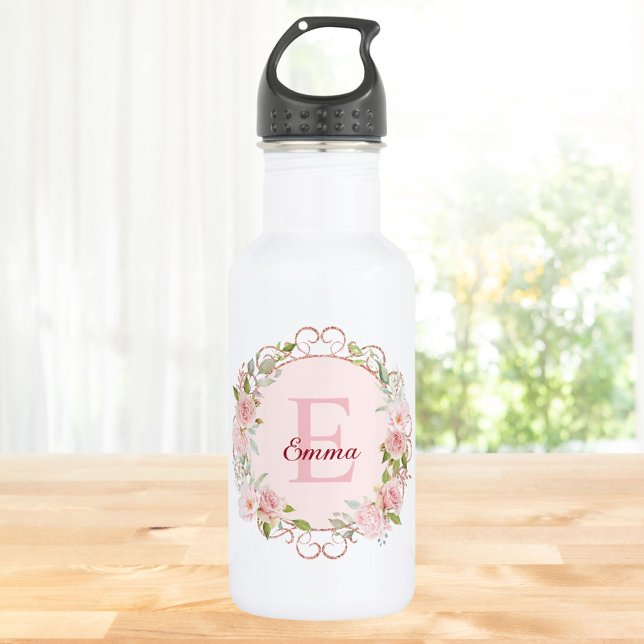 Monogram Watercolor Blush Pink Rose Flowers Floral Edelstahlflasche (In situ)