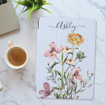 Monogram Watercolor Wildblume Bouquet #1 iPad Pro Cover<br><div class="desc">Erhöhen Sie Ihren iPad-Stil mit unserer Monogram Wildblume Bouquet Case. Natur inspiriert Schutz und Schönheit!</div>
