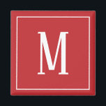 Monogram White auf dem dunkelroten Platz-Magnet Magnet<br><div class="desc">Ein quadratischer Magnet mit einem weißen Monogramm auf dunkelrotem Hintergrund. Passen Sie den Magneten mit Ihren eigenen Initialen oder Initialen,  Farben,  unter anderem mit anderen Optionen an.</div>