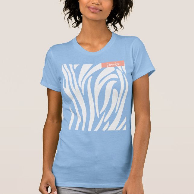 Monogram White Color Striping Zebra Muster Moderne T-Shirt (Vorderseite)