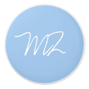 Monogram White on Baby Blue Keramikknauf