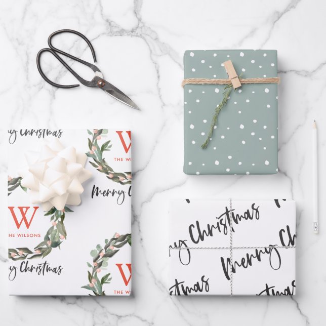 Monogram Wreath Frohe Weihnachtsfeiertage Wrapping Geschenkpapier Set (Vorderseite)