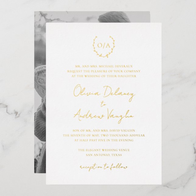 Monogram Wreath Wappen Foto Elegante Wedding Gold Folieneinladung (Vorderseite/Rückseite)