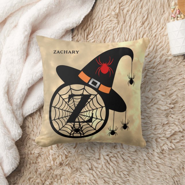 Monogram Z Halloween Sky Hexenspinnen Name Kissen (Decke)