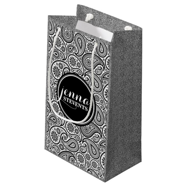 Monogramed Black & White Vintage paisley Pattern Kleine Geschenktüte (Rückseite Schrägansicht)