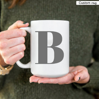 Monogramm Anfangsbuchstabe Schwarz und Weiß Elegan Zweifarbige Tasse