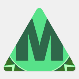 Monogramm Anfangsname Grünes Buchstaben m Dreieckiger Aufkleber
