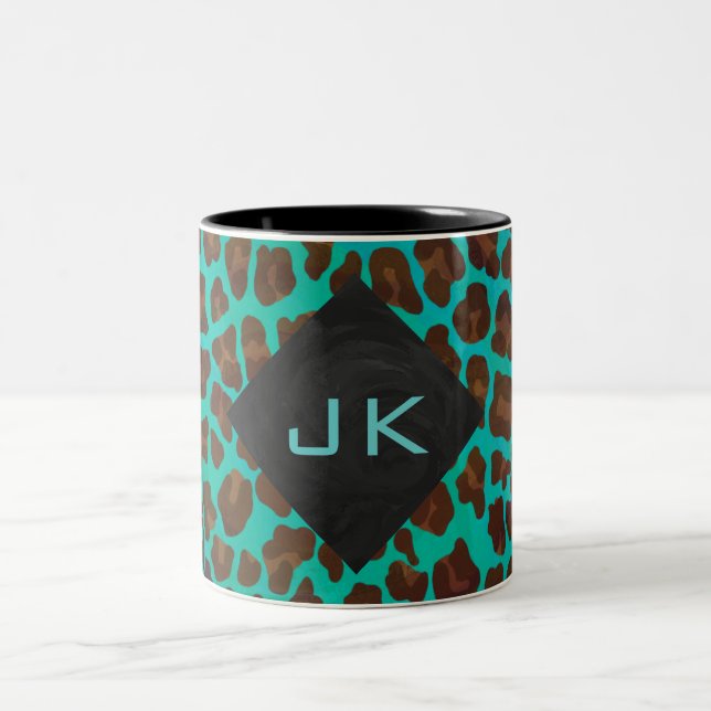 Monogramm Aquamarin und braun Leopard Zweifarbige Tasse (Mittel)