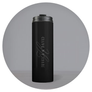 Monogramm aus Paarnamen und Nachnamen Thermosbecher