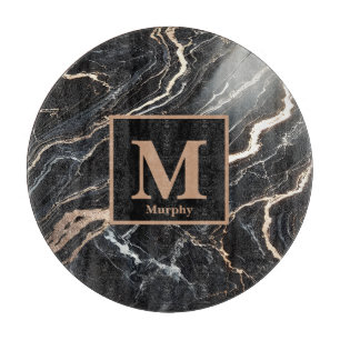 Monogramm aus schwarzem Marmor und Goldvene Schneidebrett