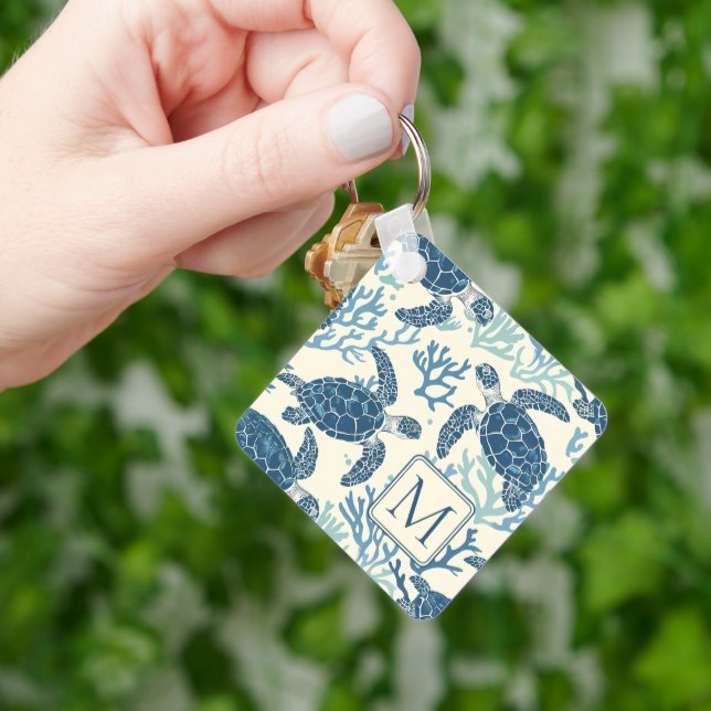 Monogramm Blaue und Cremeschildkröten Schlüsselanhänger (Hand)