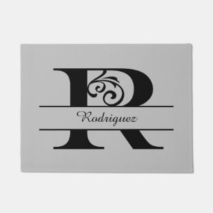 Monogramm Blüh Letter R mit Name Doormat Fußmatte