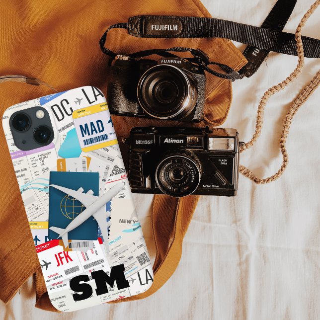 Monogramm Bordkarte, Flugticket Collage, Spaß Case-Mate iPhone Hülle (Von Creator hochgeladen)