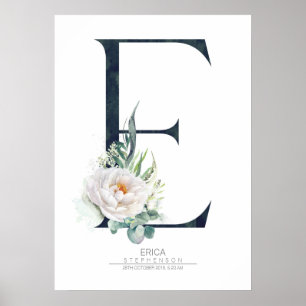 Monogramm Buchstabe E Weiße Blumen und Grün Poster