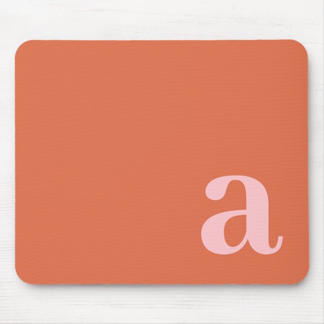 Monogramm Buchstabe Pink & Rot Minimalistisch Mousepad (Vorne)