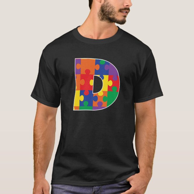 Monogramm D in mehrfarbigen Puzzleteilen T-Shirt (Vorderseite)