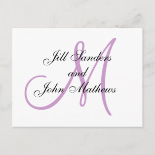 Monogramm, das weiße und lila zuerstkarte Wedding Ankündigungspostkarte