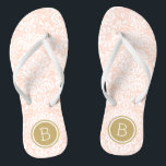 Monogramm der blauen Rosa und der goldenen blauen  Flip Flops<br><div class="desc">Maßgeschneiderte,  bedruckte Flop-Sandalen mit einem eleganten,  floralen Damastmuster und einem eigenen Monogramm oder einem anderen Text in einem Kreissaal. Klicken Sie auf Anpassen,  um Schriftart und Farben zu ändern oder eigene Bilder hinzuzufügen,  um ein einzigartiges Design zu erstellen!</div>