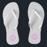 Monogramm der grauen und Lila kleinen Punkte Flip Flops<br><div class="desc">Maßgeschneiderte gedreht Flop Sandalen mit einem niedlichen gürtelförmigen Polka-Punktmuster und einem eigenen Monogramm oder einem anderen Text in einem Kreisrahmen. Klicken Sie auf Anpassen,  um Schriftart und Farben zu ändern oder eigene Bilder hinzuzufügen,  um ein einzigartiges Design zu erstellen!</div>