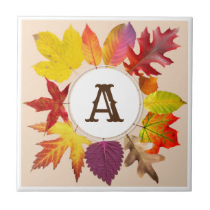 Monogramm der Herbstlaube Fliese