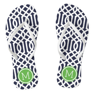 Monogramm der Marine und der grünen Trellis Flip Flops