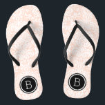 Monogramm der schwarzen Flora und Rosa Flip Flops<br><div class="desc">Maßgeschneiderte,  bedruckte Flop-Sandalen mit einem eleganten,  floralen Damastmuster und einem eigenen Monogramm oder einem anderen Text in einem Kreissaal. Klicken Sie auf Anpassen,  um Schriftart und Farben zu ändern oder eigene Bilder hinzuzufügen,  um ein einzigartiges Design zu erstellen!</div>
