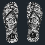 Monogramm der schwarzen und weißen Floral-Damaskus Flip Flops<br><div class="desc">Maßgeschneiderte,  bedruckte Flop-Sandalen mit einem eleganten,  floralen Damastmuster und einem eigenen Monogramm oder einem anderen Text in einem Kreissaal. Klicken Sie auf Anpassen,  um Schriftart und Farben zu ändern oder eigene Bilder hinzuzufügen,  um ein einzigartiges Design zu erstellen!</div>