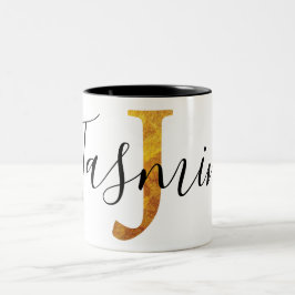 Monogramm des Gold"J" mit personalisiertem Namen Zweifarbige Tasse