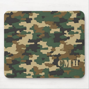 Monogramm des grünen militärischen Retro-Camouflag Mousepad