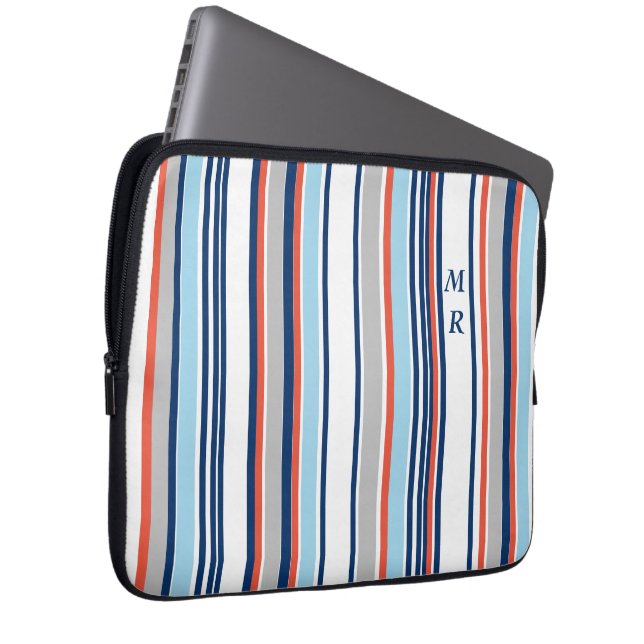 Monogramm des modernen blauen, grauen Streifen Laptopschutzhülle (Vorne Rechts)