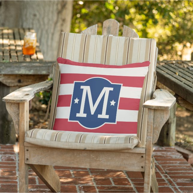 Monogramm des Patriotischen Blauen und Roten US Fl Kissen Für Draußen (Stuhl )