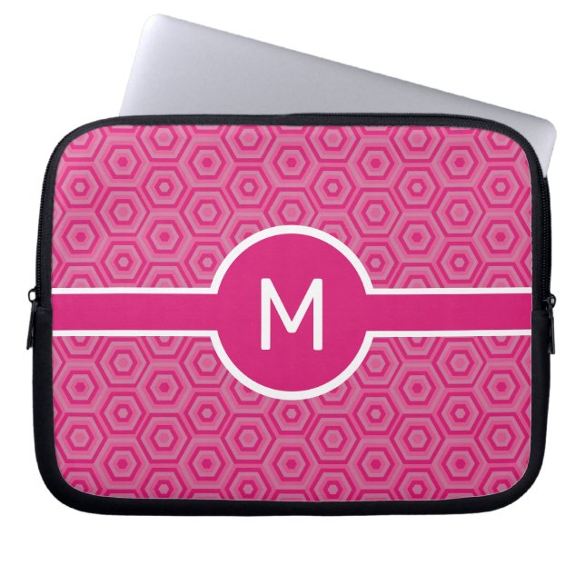 Monogramm des Single auf rosa Hexagonen Laptopschutzhülle (Vorderseite)