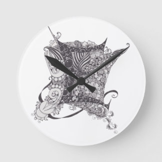 Monogramm E Runde Wanduhr