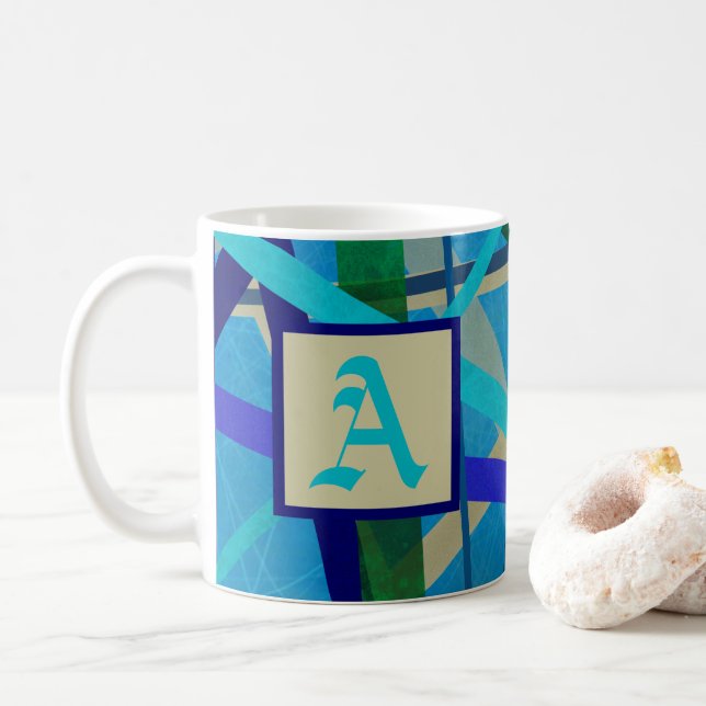 Monogramm für blaues und grünes geometrisches Must Kaffeetasse (Mit Donut)