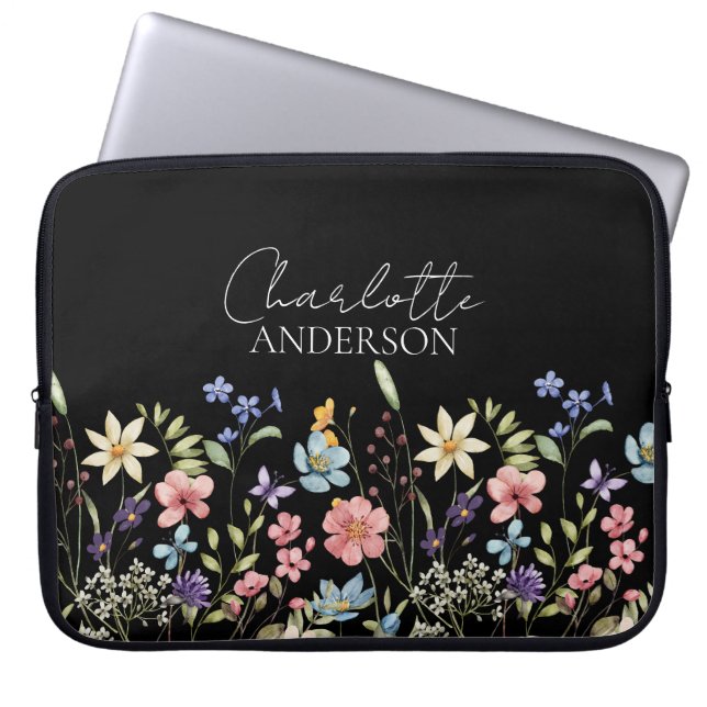 Monogramm für die Bezeichnung der schwarzen Wildbl Laptopschutzhülle (Vorderseite)