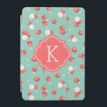 Monogramm für die Vintage Blumenschrift Coral und  iPad Mini Hülle<br><div class="desc">Niedliches und mädchenhaftes Design mit einem modernen Vintagen Blumenmuster,  personalisiert mit Ihrem eigenen Monogramm-Namen und in einem eleganten Quarrefolienrahmen. Klicken Sie auf Anpassen,  um die Schriftart und Farben des Monogrammes zu ändern,  um ein eigenes Design zu erstellen. Kostbare und einzigartige Geschenke!</div>
