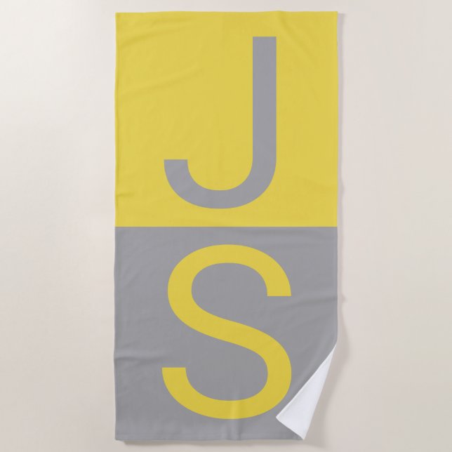 Monogramm für gelbe und graue moderne Initialen Strandtuch (Vorderseite)