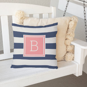 Monogramm für Korallen und Navy Stripe im Freien Kissen