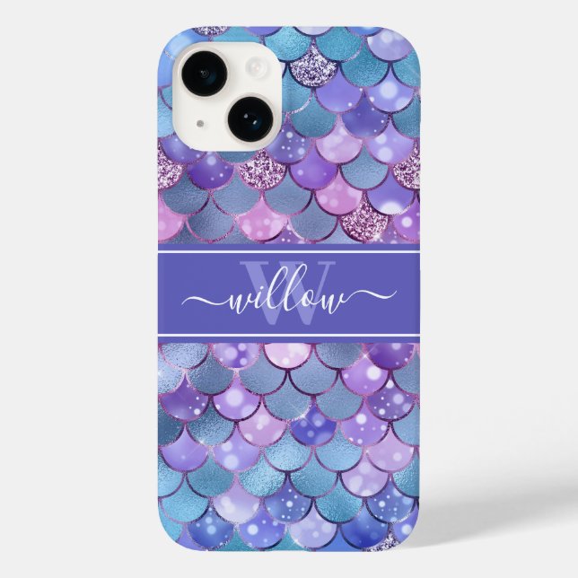 Monogramm für lila Mermaid-Scales Case-Mate iPhone 14 Hülle (Rückseite)
