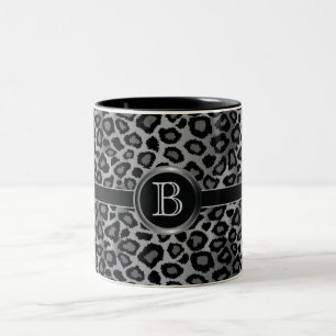 Monogramm-grauer Leopard-Tierdruck Zweifarbige Tasse