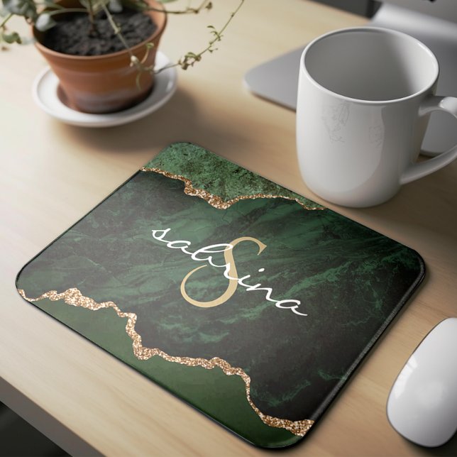 Monogramm Grün Achat Geode Mousepad (Von Creator hochgeladen)