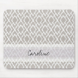 Monogramm Hellgraues Stammes-Ikat-Rautenmuster Mousepad