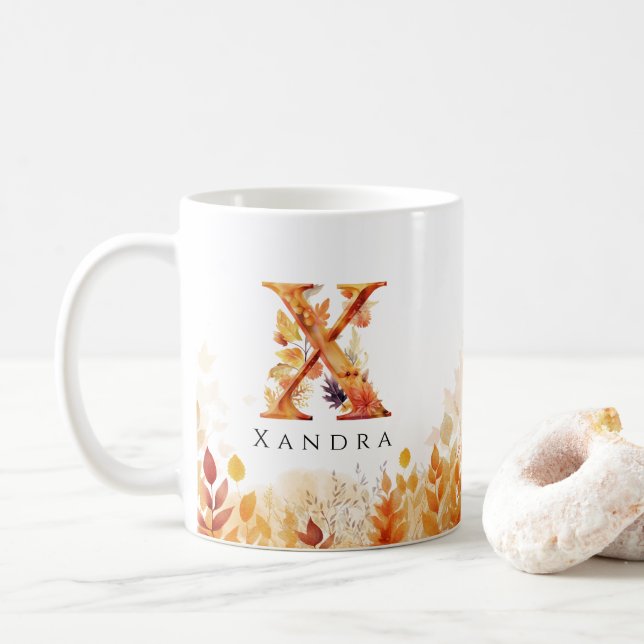 Monogramm-Herbstlaub Letter X Kaffeetasse (Mit Donut)