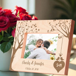 Monogramm Herznamen Kombination mit Liebe Tree Des Geätzte Rahmen