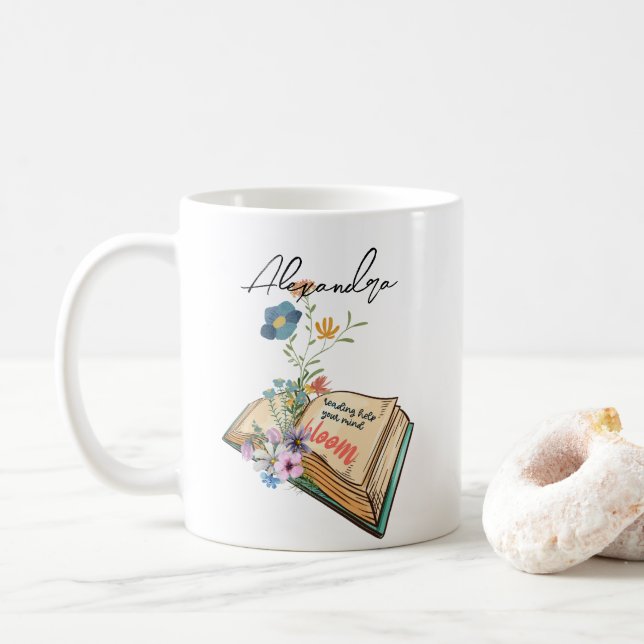 Monogramm Hübsche grafische gezeichnet Blume mit B Kaffeetasse (Mit Donut)