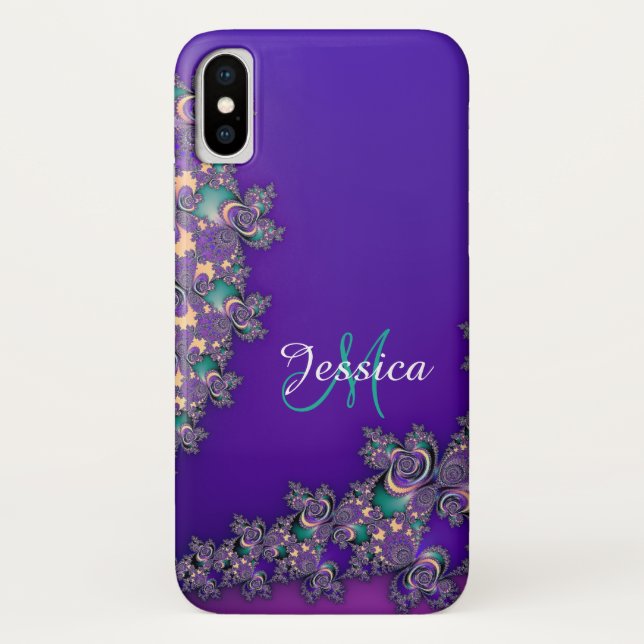 Monogramm-königlicher lila Fraktal-Kasten Case-Mate iPhone Hülle (Rückseite)