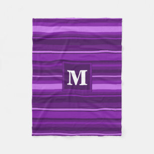 Monogramm lila Streifen Fleecedecke