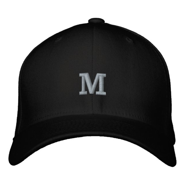 Monogramm M Anfangsbuchstabe Flexfit Wolle  Bestickte Baseballkappe (Vorderseite)