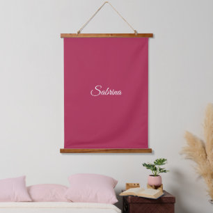 Monogramm minimalistisches Kirschrosarot Wandteppich Mit Holzrahmen