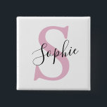 Monogramm mit neuem Personalisierten Namen Pink Button<br><div class="desc">Monogramm mit neuem Personalisierten Namen Pink</div>